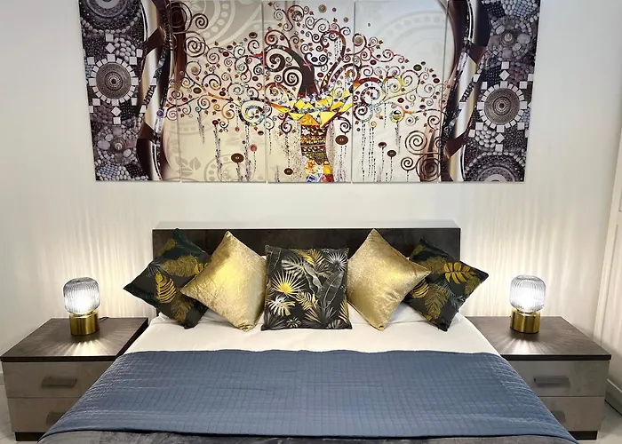 Fellini Suites